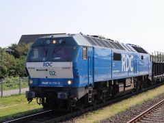 DE 2700 von |RDC| im |Bf| @awla; mit Autozug